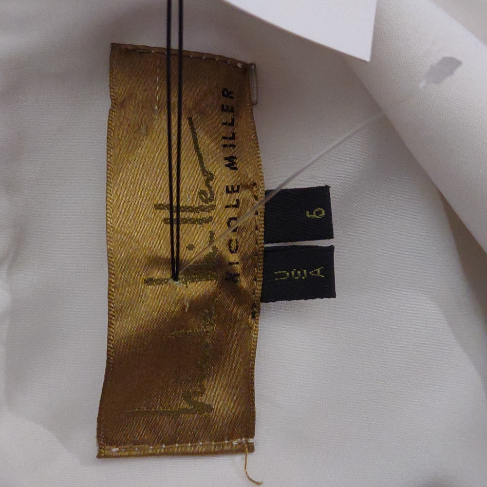 COPY - BNWT Nicole Miller Creamy white rouched dress size 6 @denisecast - Picture 8 of 16